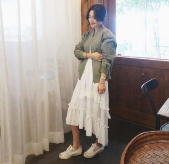 同学聚会穿啥显得年轻,冬天男朋友同学聚会穿什么衣服