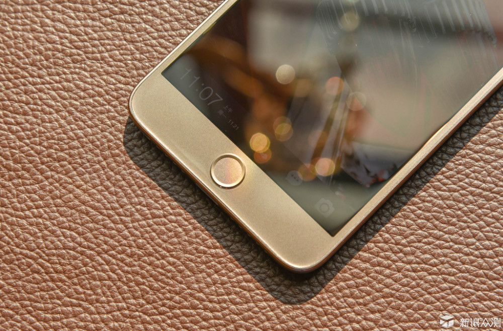 锤子vs苹果手机,锤子能和苹果比吗