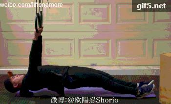 好体型练习动作,肩胛骨突出含胸驼背怎么治疗