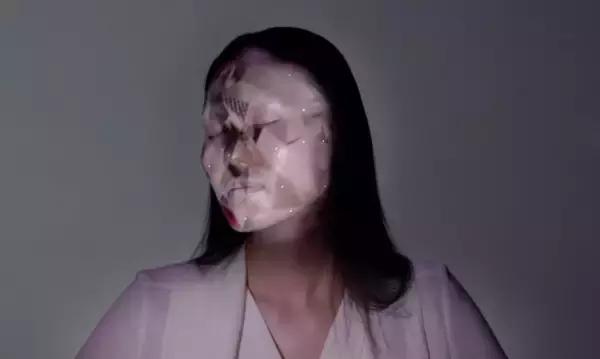 特效化妆中的特效是怎么弄出来的,特效化妆是做什么