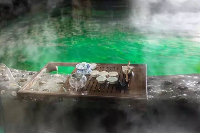 成都周边看雪山泡温泉推荐,成都周边温泉推荐一日游