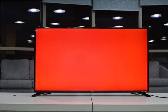 想给家里装个投影仪,有没有必要给卧室装个投影仪