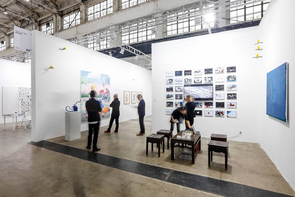 真名媛就是留下爱马仕的钱任性滴买艺术品|时空任意门