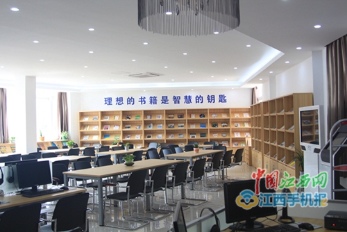 九江金安高级中学校园文化建设上档次显品味