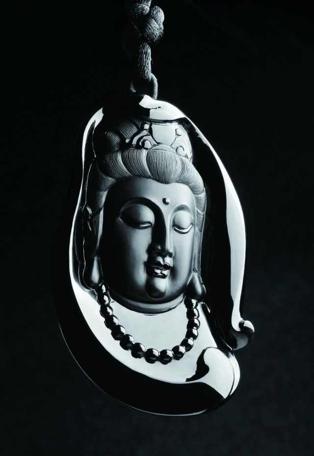 貌不惊人却暗藏玄机的神秘之玉！翠中“奇葩”墨翠的美，你欣赏得来吗？