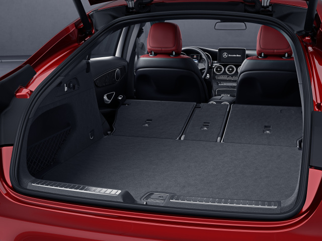 X4不再孤单，因为有位名叫GLCCoupe的新同桌来了