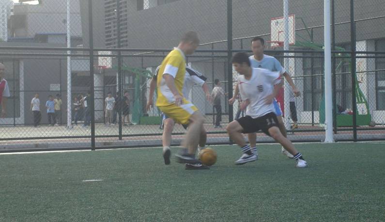 不开玩笑!中国民间真有千万个梅西……