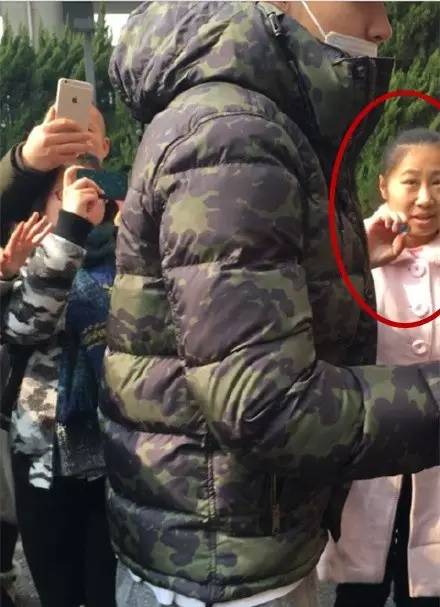 虹桥一姐追星一夜成名,虹桥一姐追星原因