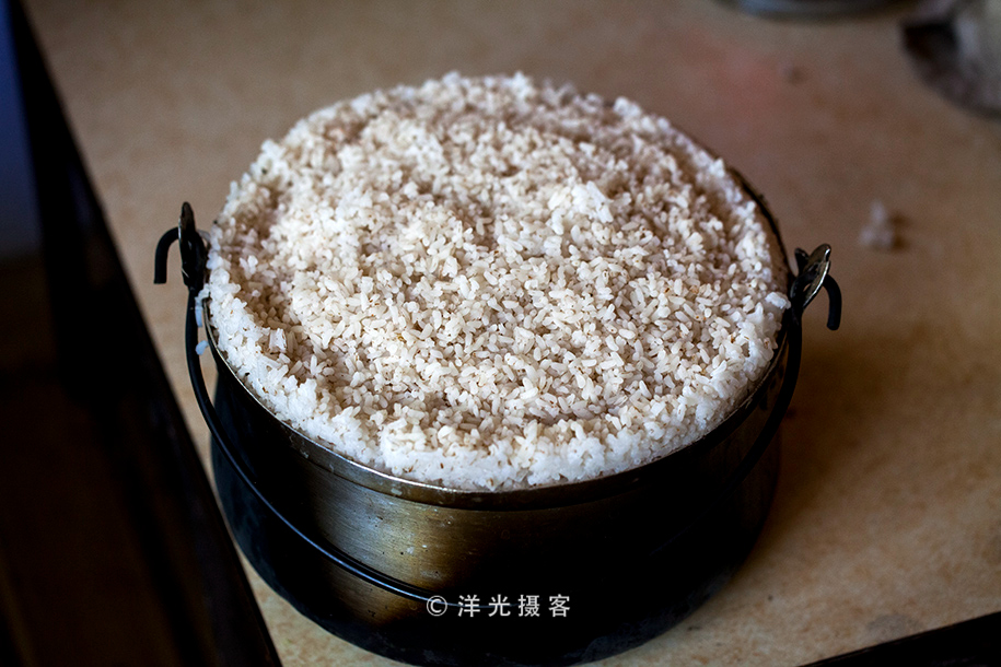 这个民族的祖先因战败被迫流离失所，却创造出世界上独一无二奇迹