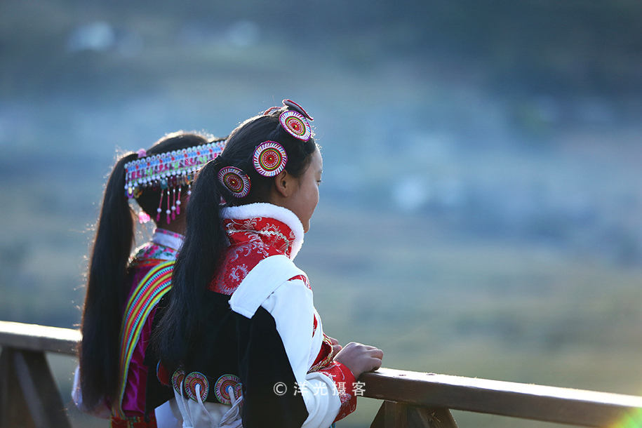 这个民族的祖先因战败被迫流离失所，却创造出世界上独一无二奇迹