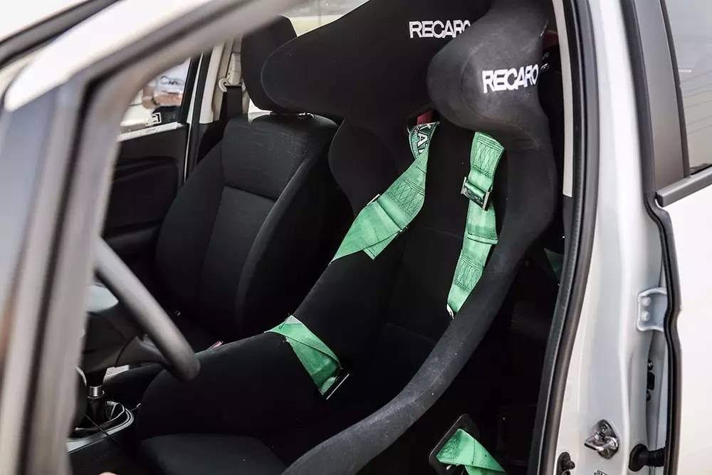 刷个电脑就下赛道？飞度GK5赛车化改装