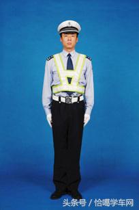 靠边停车和停止手势图解,车辆靠边停车手势图解