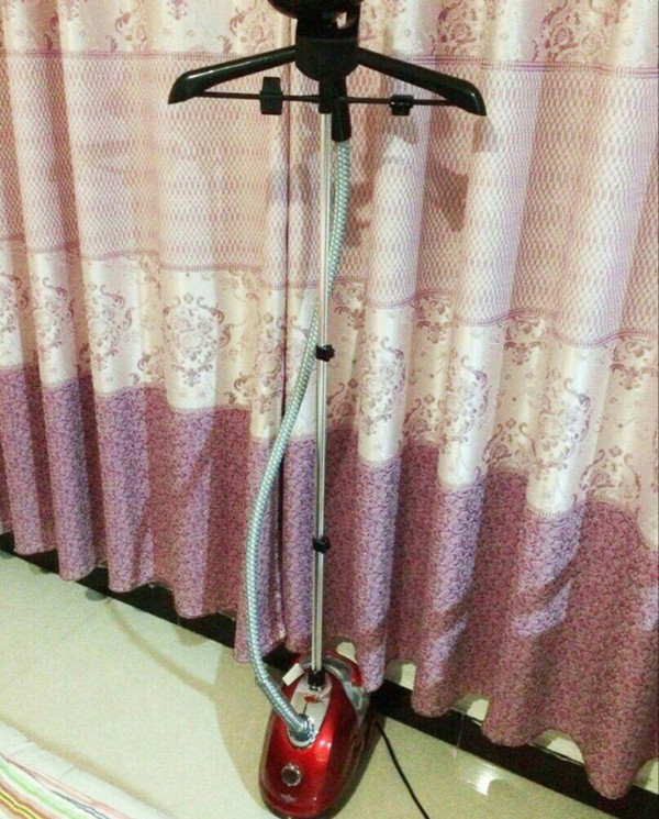 电熨斗和挂烫机的区别,电熨斗跟挂烫机哪个好用