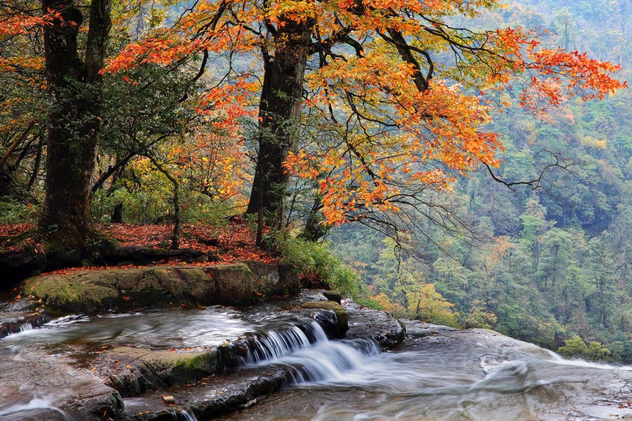 最近昆明哪里风景比较好,昆明周边的绝世美景