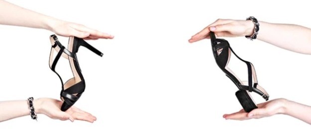 买一双鞋等于买5双鞋,买1双鞋的钱正好买5个皮球