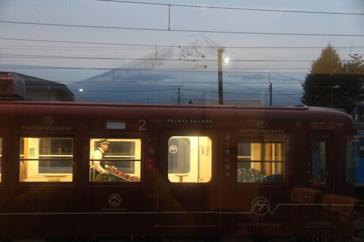 手绘旅行日记,手绘研学旅游日记