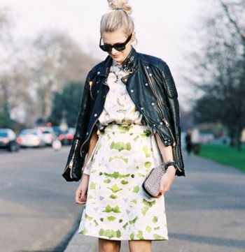 同学聚会穿啥显得年轻,冬天男朋友同学聚会穿什么衣服