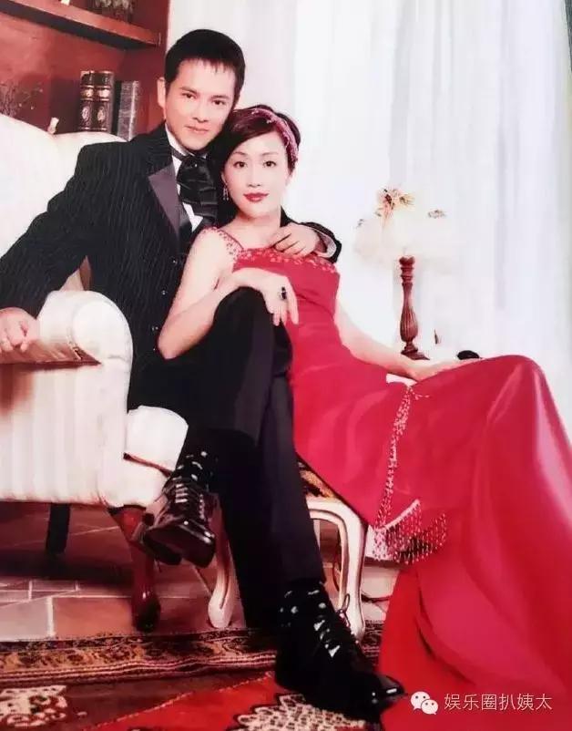 陈法蓉当面训斥梁小冰？老牌港姐撕逼居然只是为了一件外套！