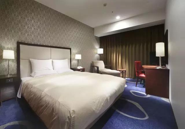 离羽田机场方便的酒店,早班起不来