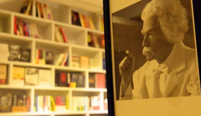 深冬的郑州，你需要这些书店帮你找回内心的平静和温暖