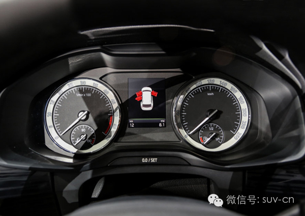 西安车展十二万左右七座suv,新款大七座suv车展