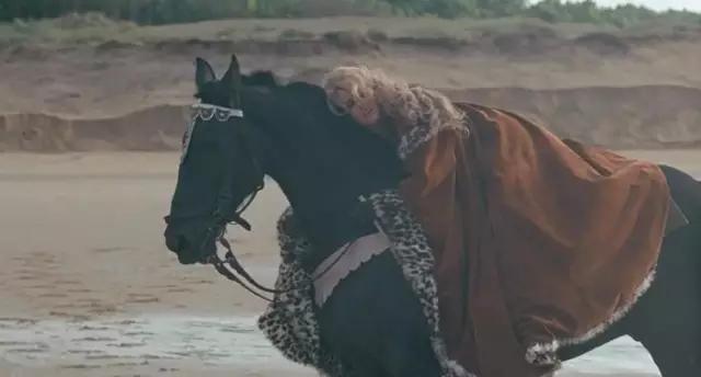 最唯美的恐怖片,夺魂恐怖片完整版