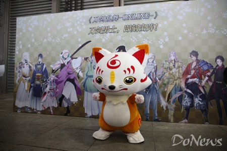 CP19大作新作云集中国版狐之助正式亮相成最红“明星”