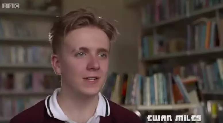 被中国老师虐完后，BBC又带腐国学生去韩国体验“魔鬼教育”了，结果……