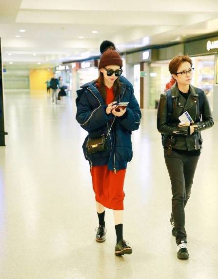 冬天女明星穿那么少怎么不感冒,天气冷怎么穿才暖和呢女生