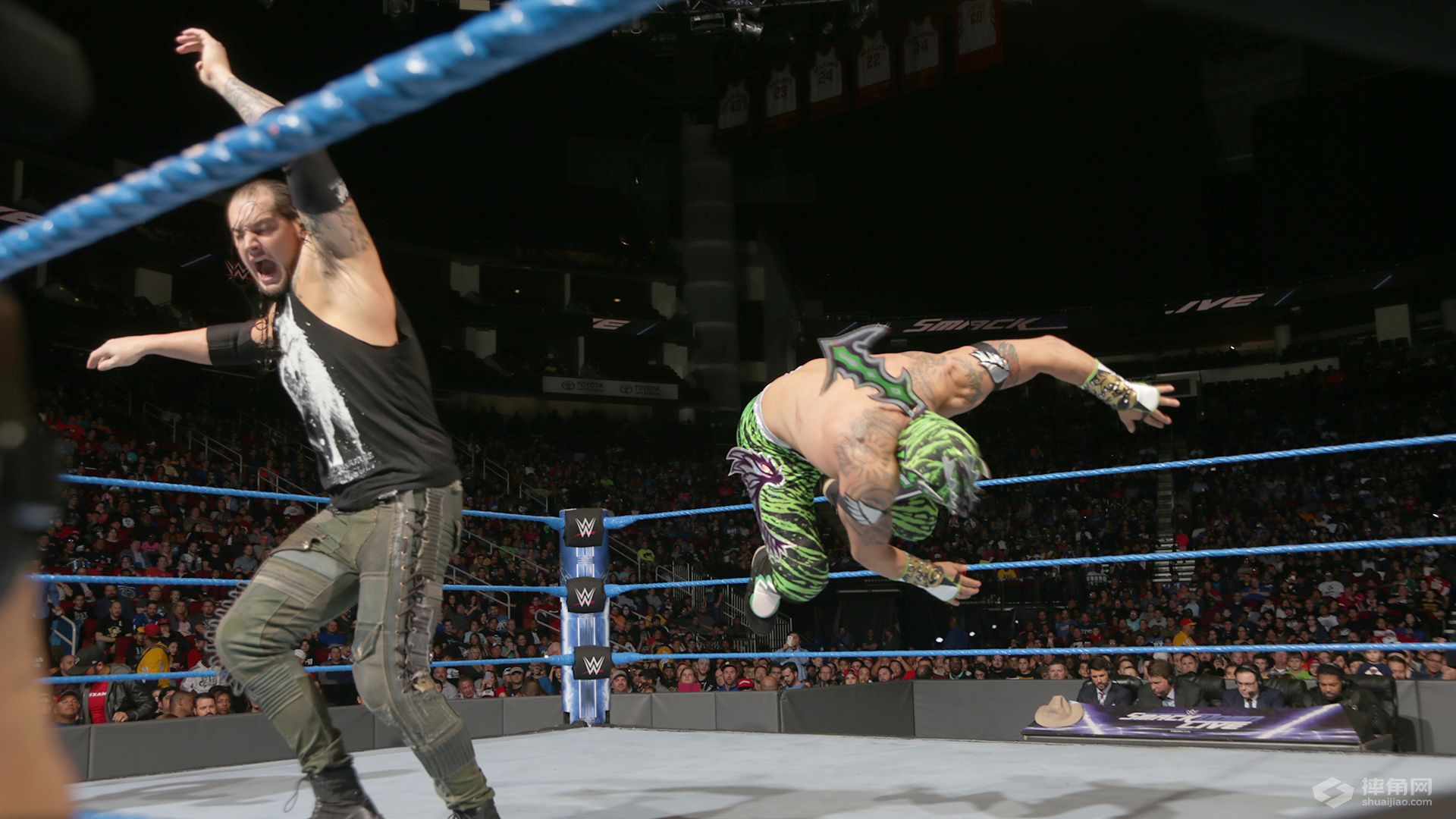 WWE驸马爷风云决战RVD！凯恩抛摔毕雪夫获全场欢呼！