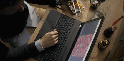 只需一秒就能让你的电脑变触屏,电脑改成触控屏