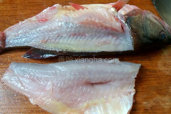 剔鱼片的教程,鱼片的切法剔除鱼刺视频