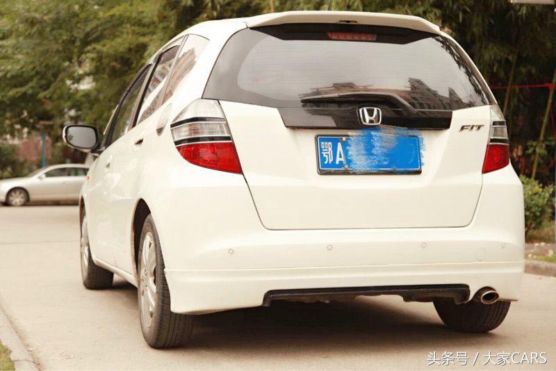 飞度自动挡车有什么缺点,飞度性价比最高的一款落地价