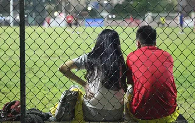 白云区宵夜一条街哪家好吃,一街一味