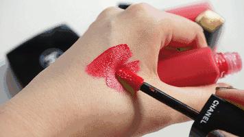 口红试色rubywoo限量款,口红试色intoyou正红