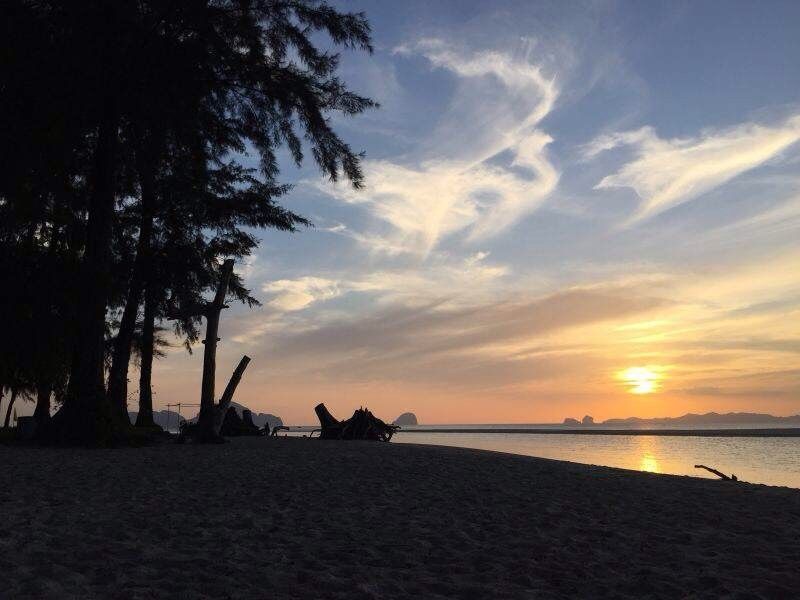 泰国天堂沙滩旅游,泰国天堂之城视频