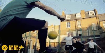 跑酷与足球,跑酷和足球