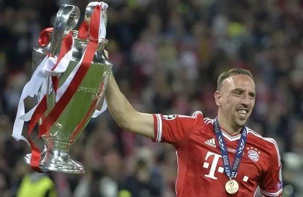 金球奖和世界足球先生合并的奖,梅罗金球奖之争分水岭