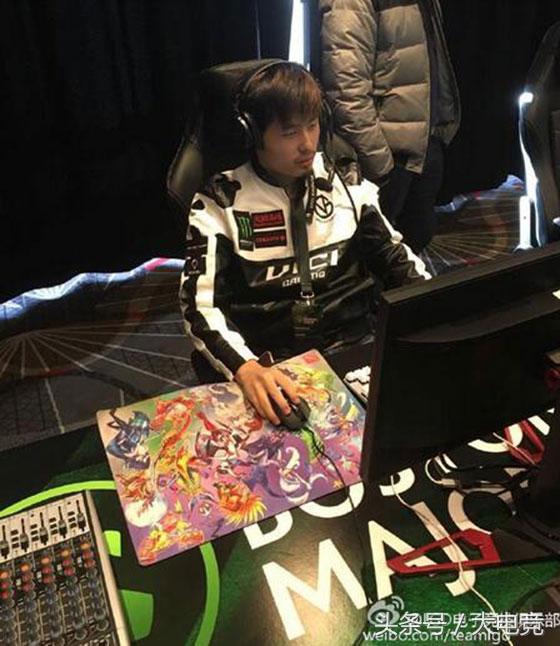 绉嬪璧沠ly鐙傞搧鏁戜笘,wings缈荤洏