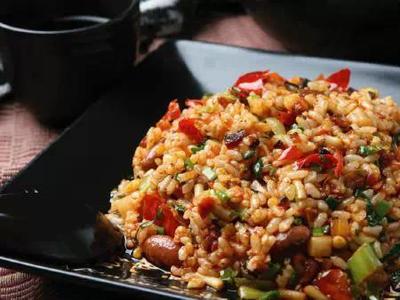 人文与食味并重畅游多彩贵州,多彩贵州之美食