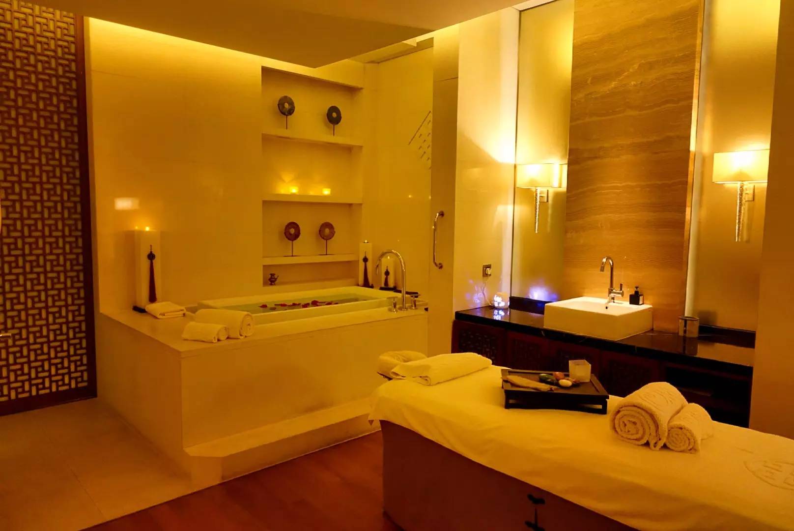 纯个人喜好酒店点评—北京国贸大酒店，睡在云上的日子