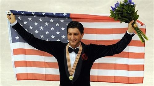 31岁奥运冠军女友热恋67岁华裔富婆，时尚女魔头身价25亿！