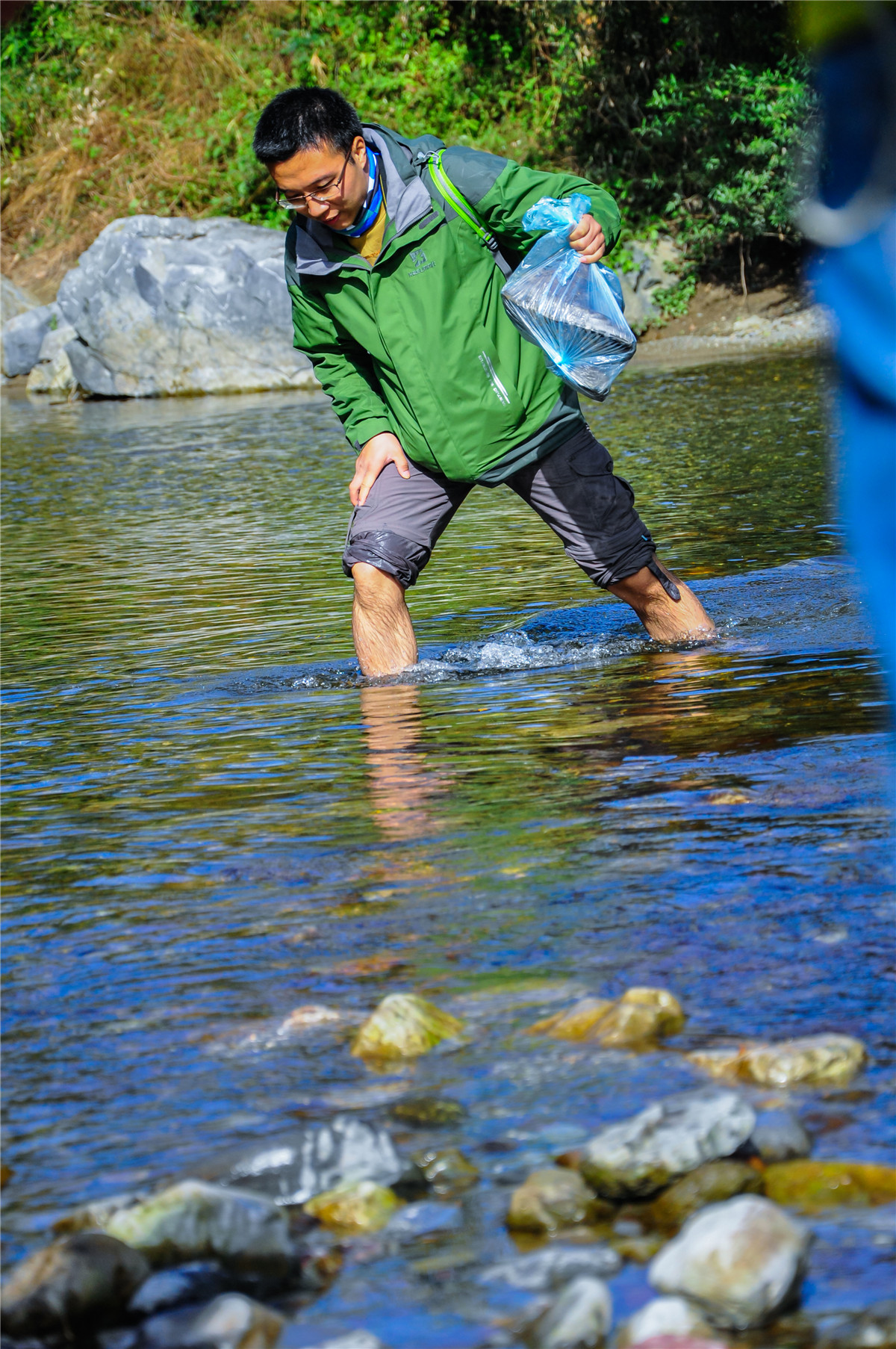 侠之梦受邀参与恩施坪坝营线路测试，冬季溯溪，冰冷刺骨，第一天