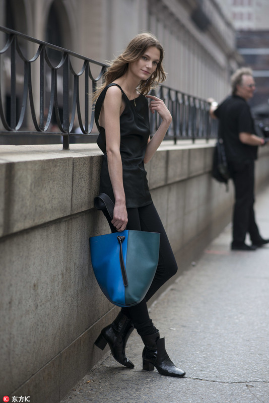 售价2W的皮口袋TwistedCabas成CELINE新宠