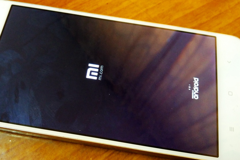 小米手机反复重启更新系统就好了,小米手机一直重启要花多少钱修