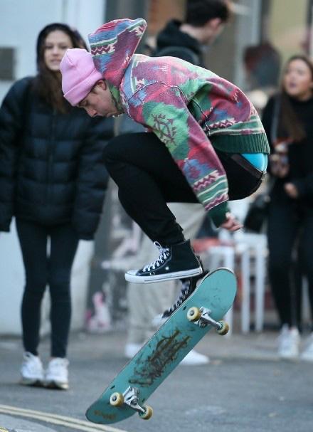 贝克汉姆三儿子19岁状态,贝克汉姆被儿子吐槽