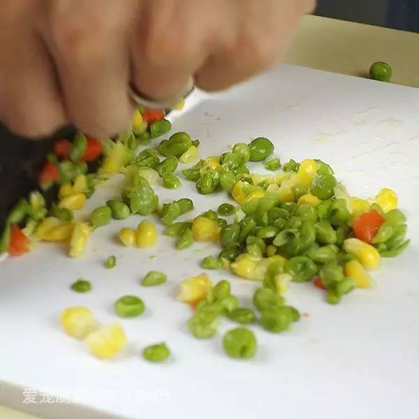 瀹犵埍鍘ㄦ埧缇庨瑙嗛,瀹犵埍鍘ㄦ埧濂界墿