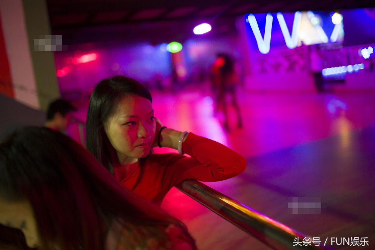 富士康打工妹的生活,富士康打工妹上夜班完整版