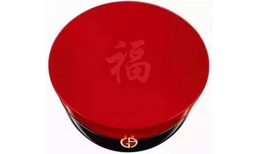 奢侈大牌推出鸡年限量款，谁敢送我就封杀他！只因风格太诡异