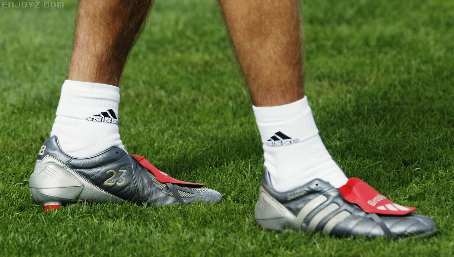 阿迪达斯predator是猎鹰吗,阿迪达斯全系列鞋型大汇总